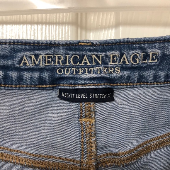 Hi rise ripped jean shorts - Picture 4 of 5